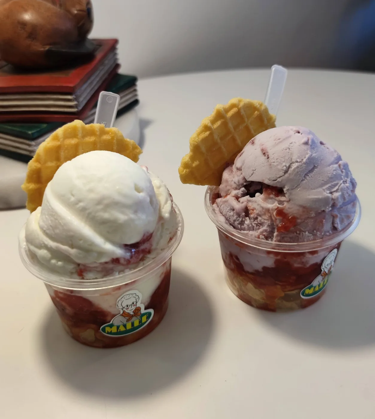 ภาพจากโพสต์ของชูก้าที่ Malee Bakery & Ice Cream